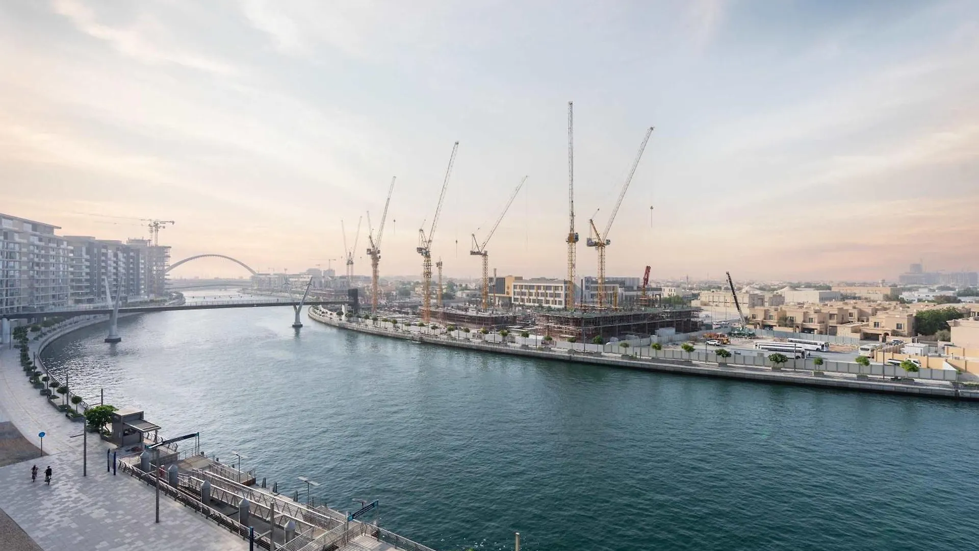 Апартаменты Luxury 2Br And Study Water View In Al Wasl Дубай