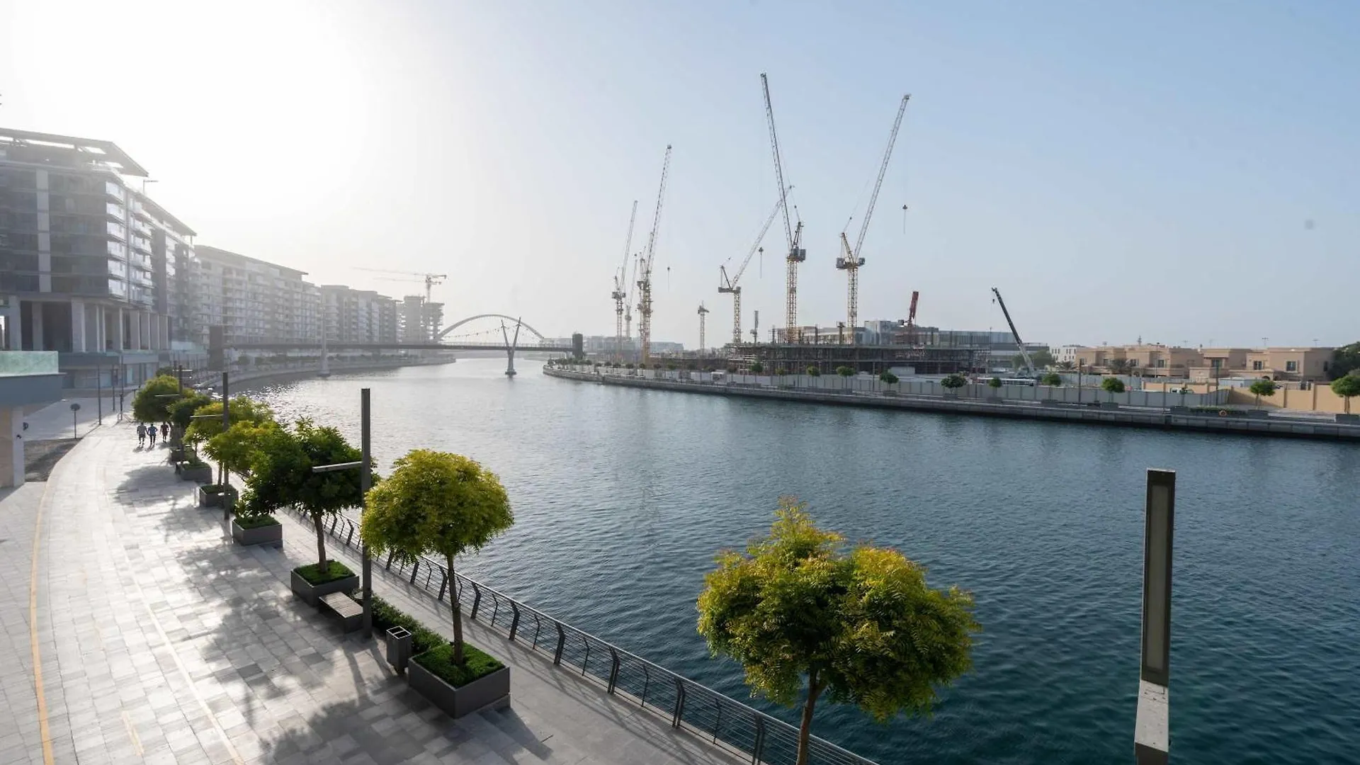 Luxury 2Br And Study Water View In Al Wasl Apartment Dubai