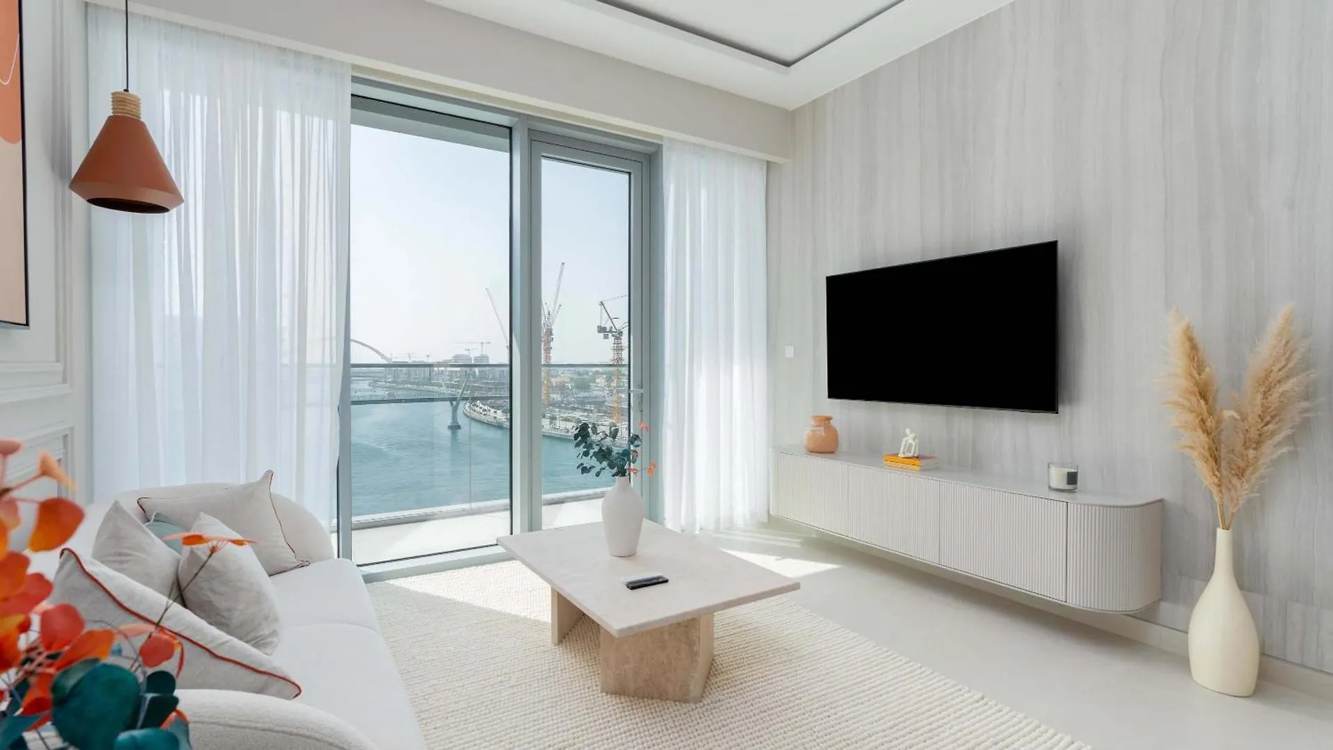 Luxury 2Br And Study Water View In Al Wasl Apartment Dubai